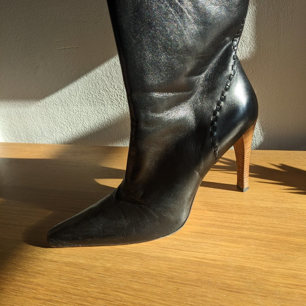 Classic Black Leather Gucci Boots Size 9 - Picture 3 of 11